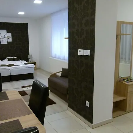 Wolf House * Zalaegerszeg