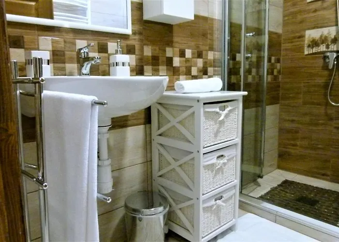 Wolf House Apartament *